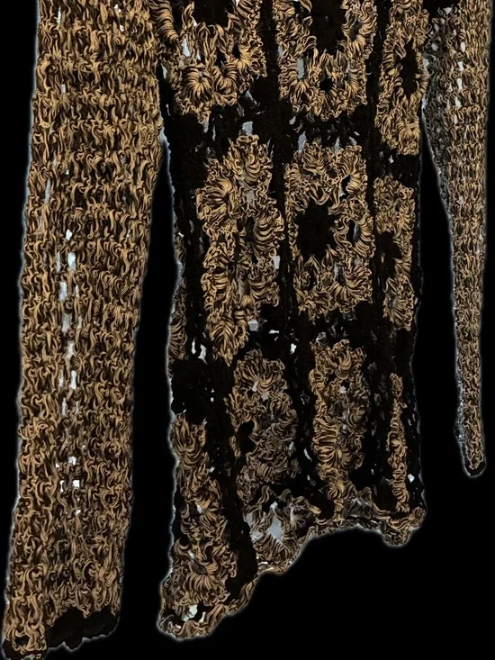 Whimsical goth knitwear - Picture 2 of 3